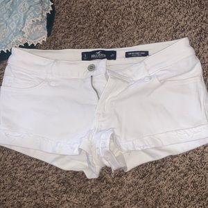 Like new white Hollister low rise shorts